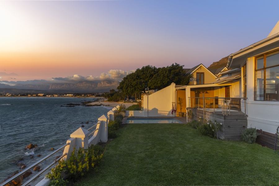 5 Bedroom Property for Sale in Gordons Bay Village Western Cape